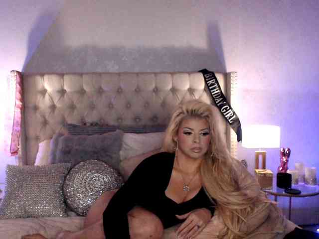 GwenTaylor webcam