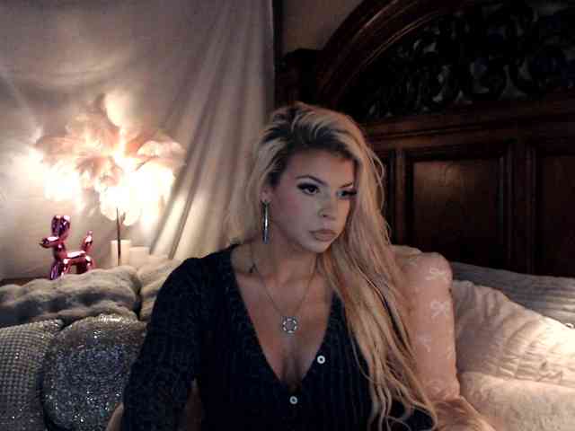 GwenTaylor webcam