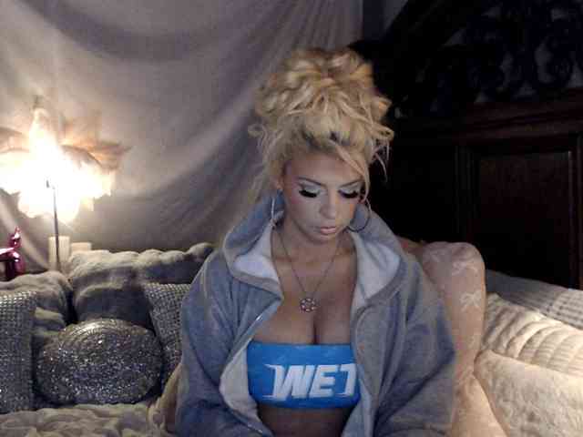 GwenTaylor webcam