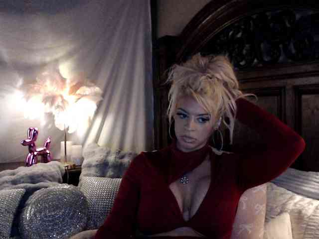 GwenTaylor webcam