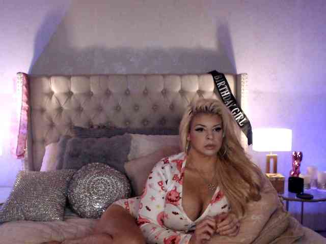 GwenTaylor webcam