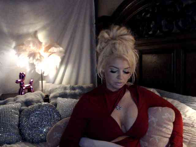 GwenTaylor webcam