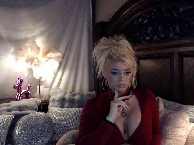 GwenTaylor webcam