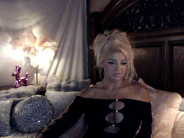 GwenTaylor webcam