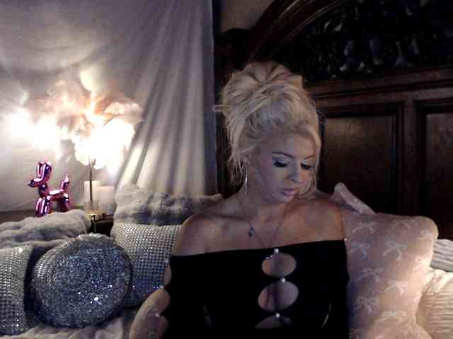 GwenTaylor webcam