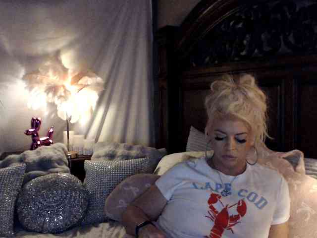 GwenTaylor webcam