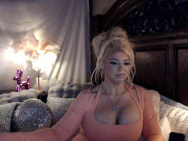 amateur nude cam Xtinastar