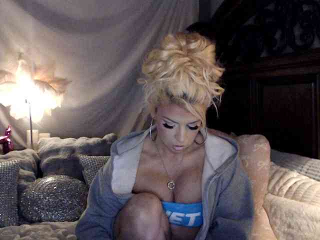 GwenTaylor webcam