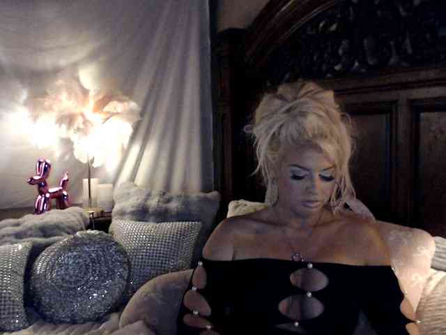 GwenTaylor webcam