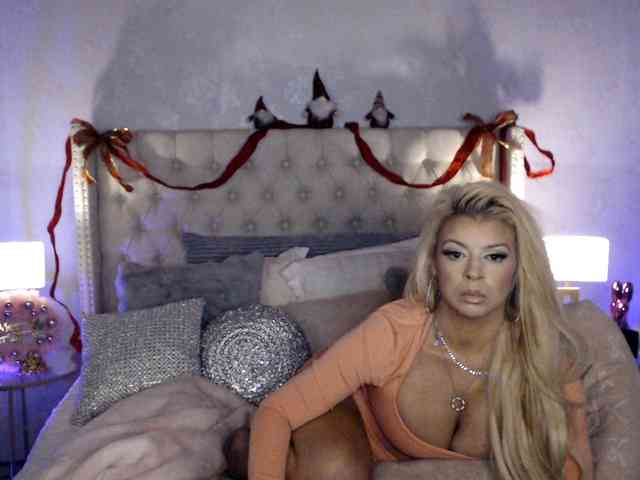 GwenTaylor webcam