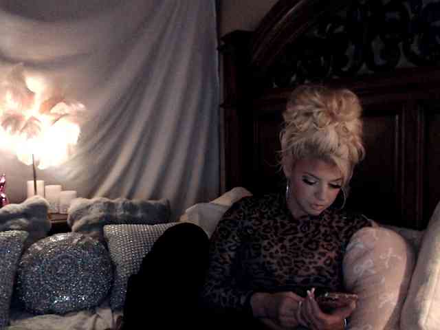 GwenTaylor webcam