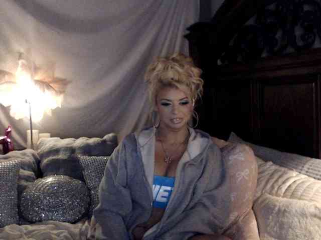 GwenTaylor webcam