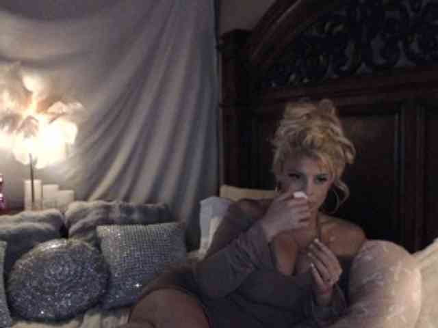 GwenTaylor webcam