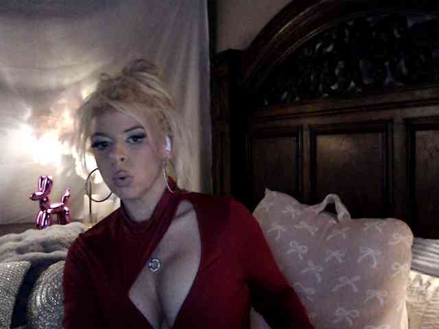 GwenTaylor webcam