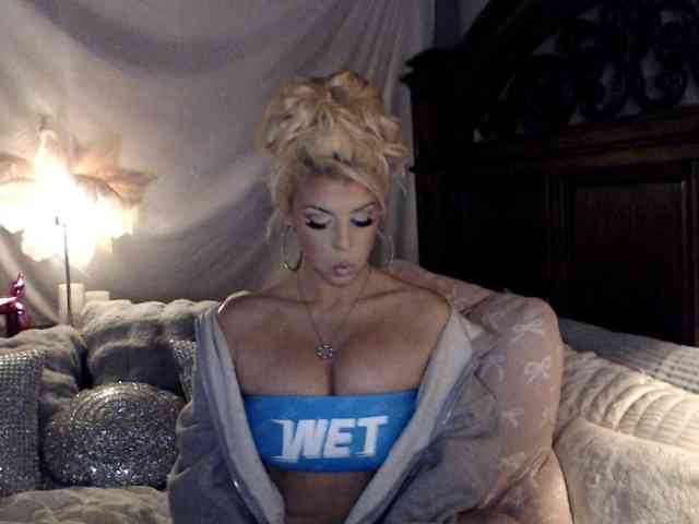 GwenTaylor webcam
