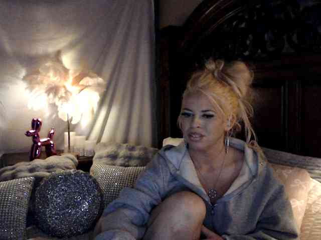 GwenTaylor webcam