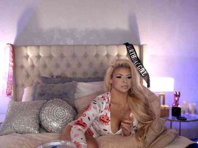 GwenTaylor webcam