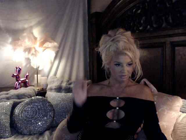 GwenTaylor webcam