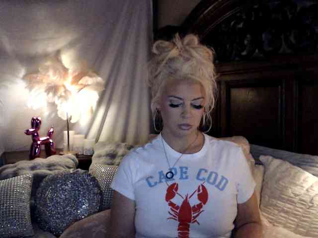 GwenTaylor webcam