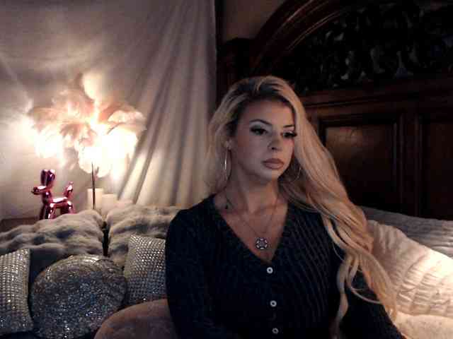 GwenTaylor webcam