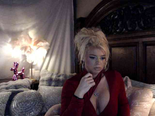 GwenTaylor webcam