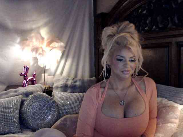 GwenTaylor webcam