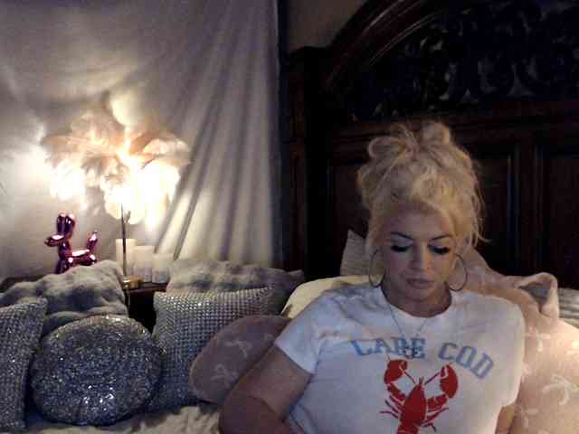 GwenTaylor webcam