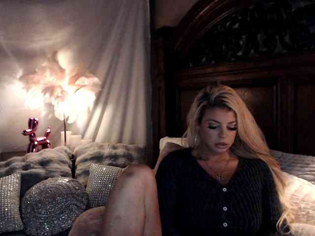 online webcam Xtinastar