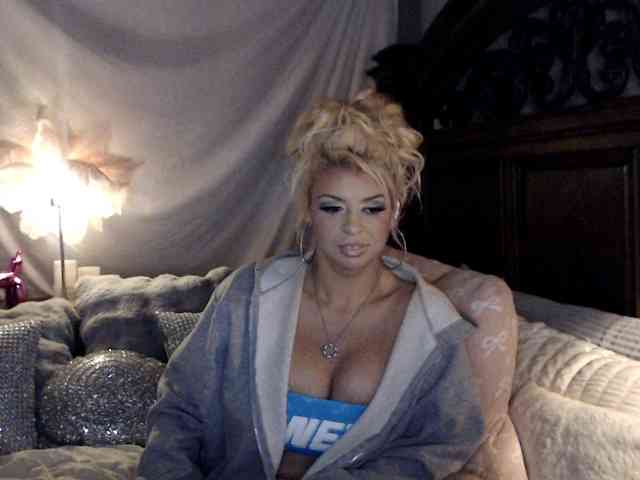 GwenTaylor webcam