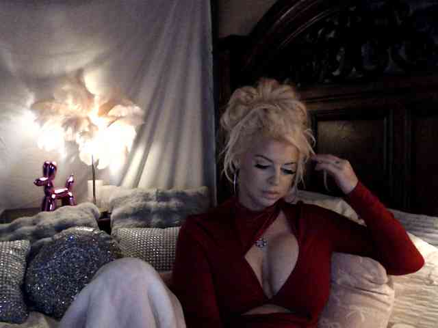 GwenTaylor webcam