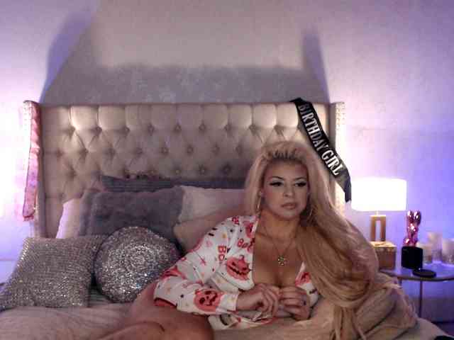 GwenTaylor webcam