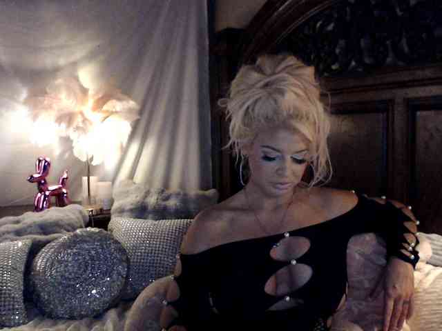 GwenTaylor webcam