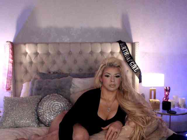 GwenTaylor webcam