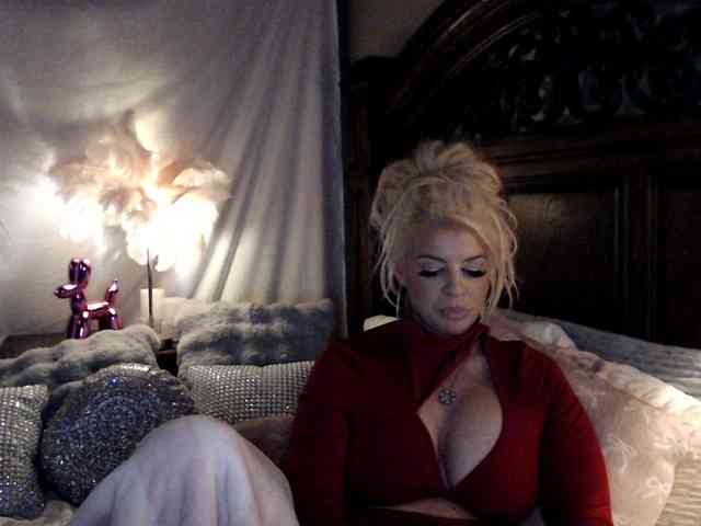 GwenTaylor webcam