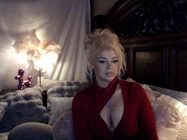 GwenTaylor webcam