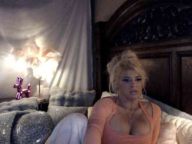 GwenTaylor webcam