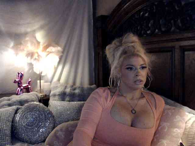 GwenTaylor webcam