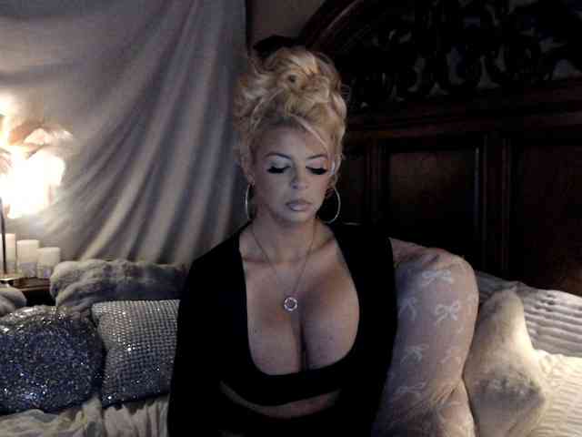 GwenTaylor webcam
