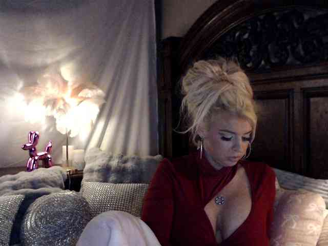 GwenTaylor webcam