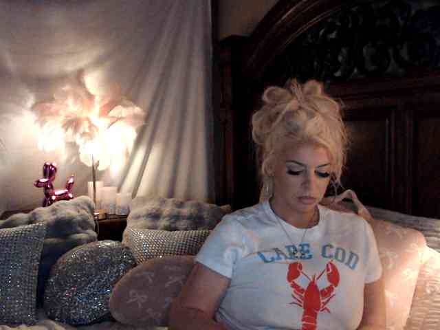 GwenTaylor webcam