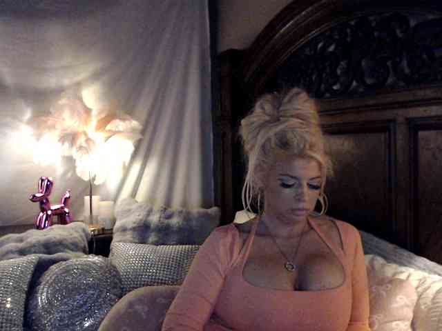 GwenTaylor webcam