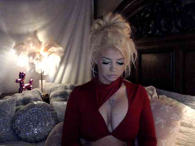 free voyeur cam Xtinastar