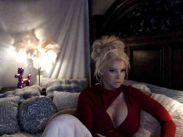 GwenTaylor webcam