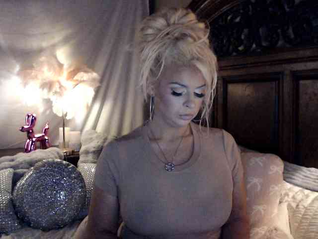 GwenTaylor webcam