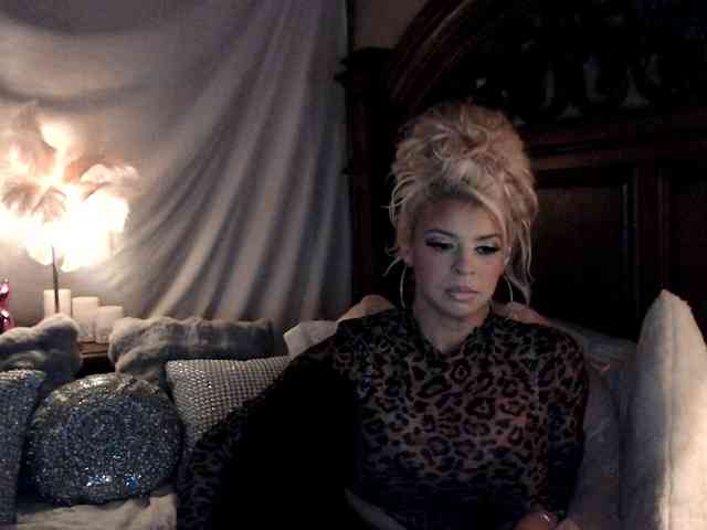 GwenTaylor webcam