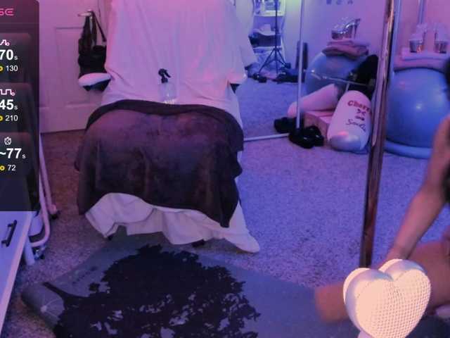 EveeLuna's BongaCams show and profile