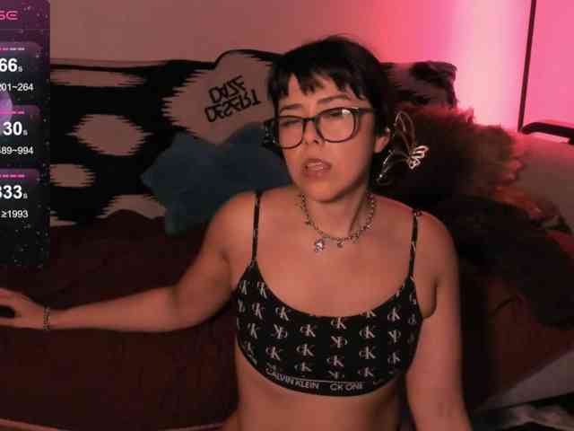 EveeLuna webcam