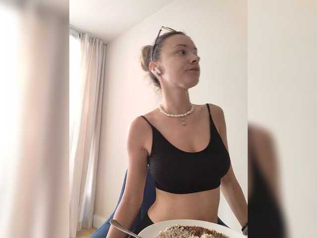  Lola3000 chat room
