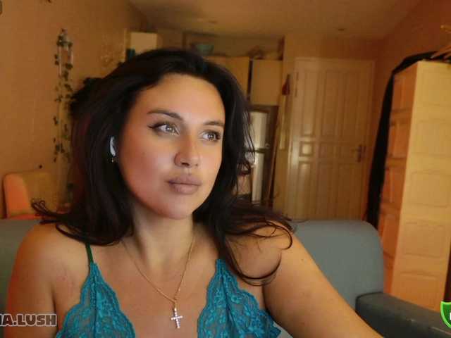AminaCharm's BongaCams show and profile