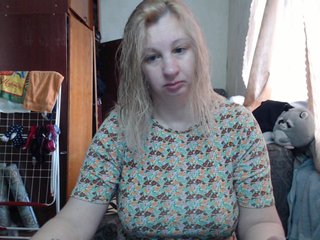 BustyBlondy Porn Show
